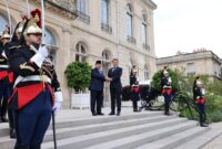 Menhan Prabowo Kunjungan Kerja ke Prancis, Temui Presiden Macron