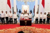 Panglima TNI Hadiri Penandatanganan PP Penghapusan Piutang Macet UMKM di Istana Negara