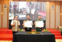 Dandim 1710/Mimika Dampingi Kasdam XVII/Cenderawasih Dalam Peresmian dan Serah Terima Gudang Logistik BNPB di Distrik Agandugume Sebagai Bentuk Dukungan Pada Pembangunan di Papua Tengah