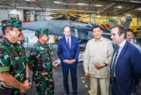 Panglima TNI Dampingi Menhan RI Tinjau Kapal Induk Prancis Charles De Gaulle