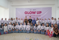 PT Fast Beauty Indonesia Dukung Generasi Muda Melalui Program CSR “Glow Up with Knowledge” di SMKN 74 Jakarta Selatan