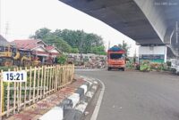 Warga Keluhkan Bau Sampah di Bawah Flyover Cipinang Lontar, Harap Perhatian Wali Kota Jakarta Timur