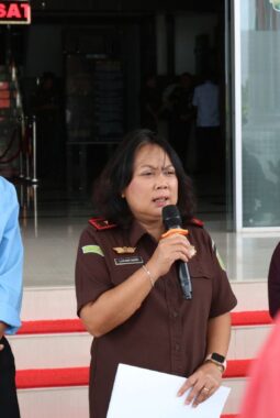 Kajati Kalbar Beri Motivasi Dan Lepas Peserta Magang FKPKBM Kalimantan Barat